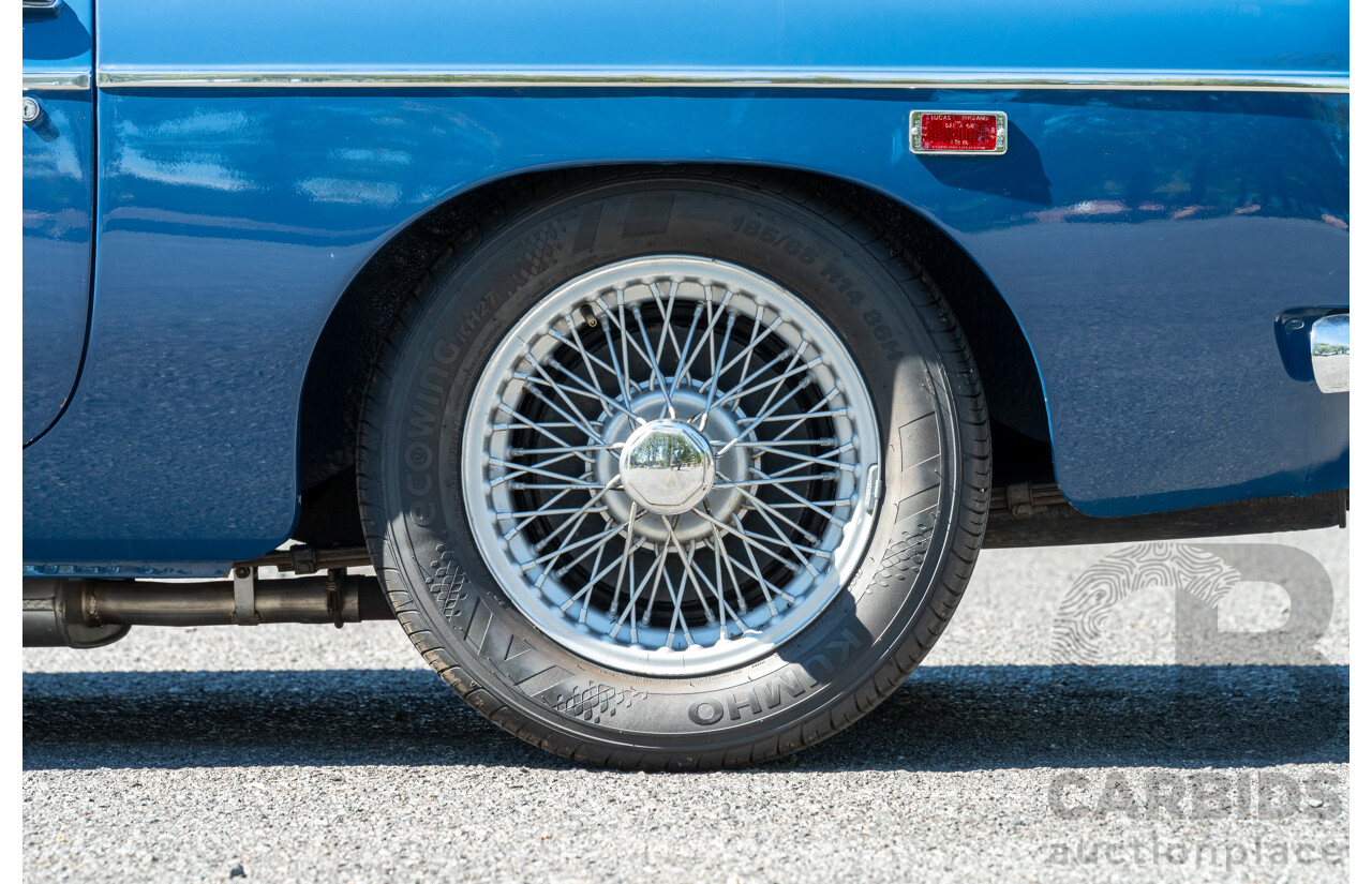 1/1968 M.G. MGB GT 2d Coupe Mineral Blue 1.8L