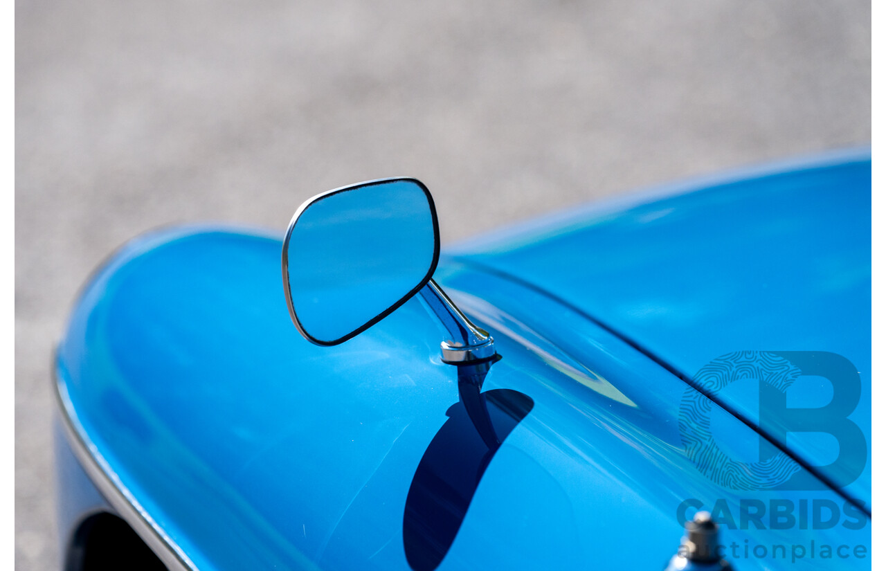 1/1968 M.G. MGB GT 2d Coupe Mineral Blue 1.8L