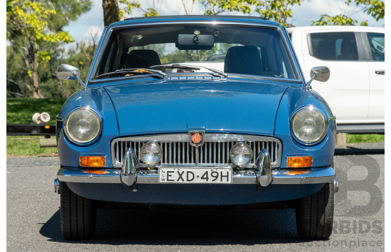 1/1968 M.G. MGB GT 2d Coupe Mineral Blue 1.8L