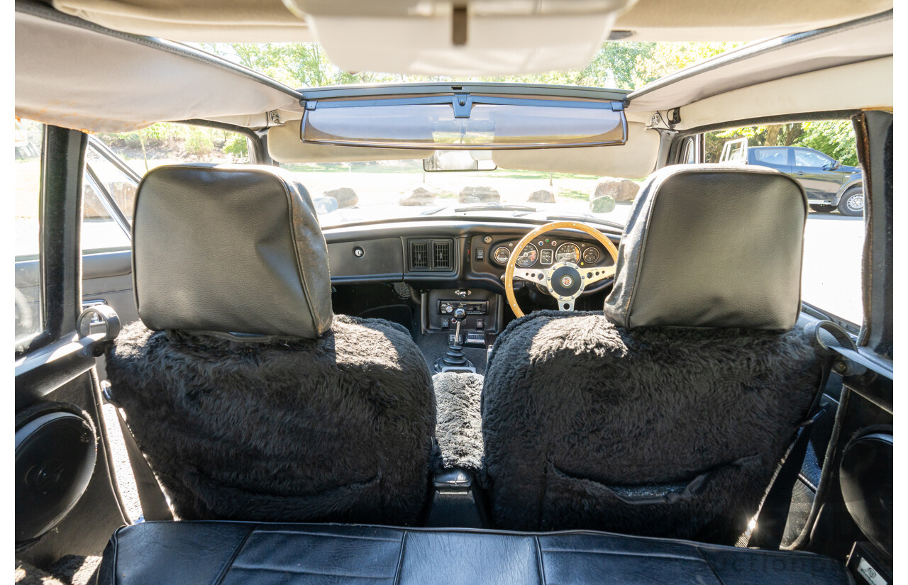 1/1968 M.G. MGB GT 2d Coupe Mineral Blue 1.8L