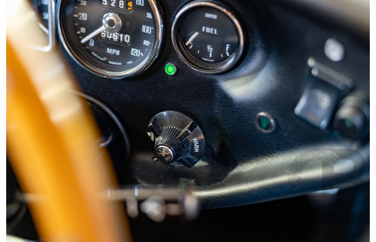 1/1968 M.G. MGB GT 2d Coupe Mineral Blue 1.8L