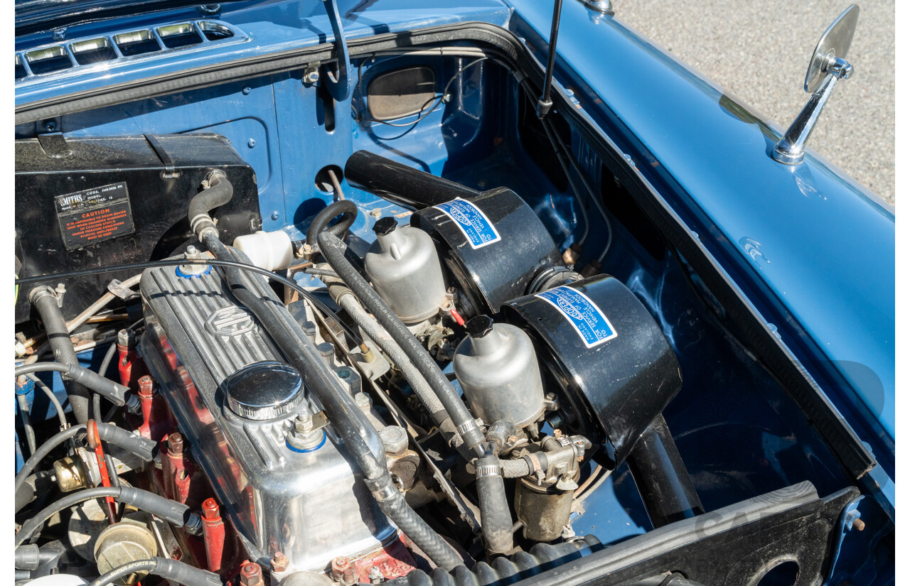 1/1968 M.G. MGB GT 2d Coupe Mineral Blue 1.8L