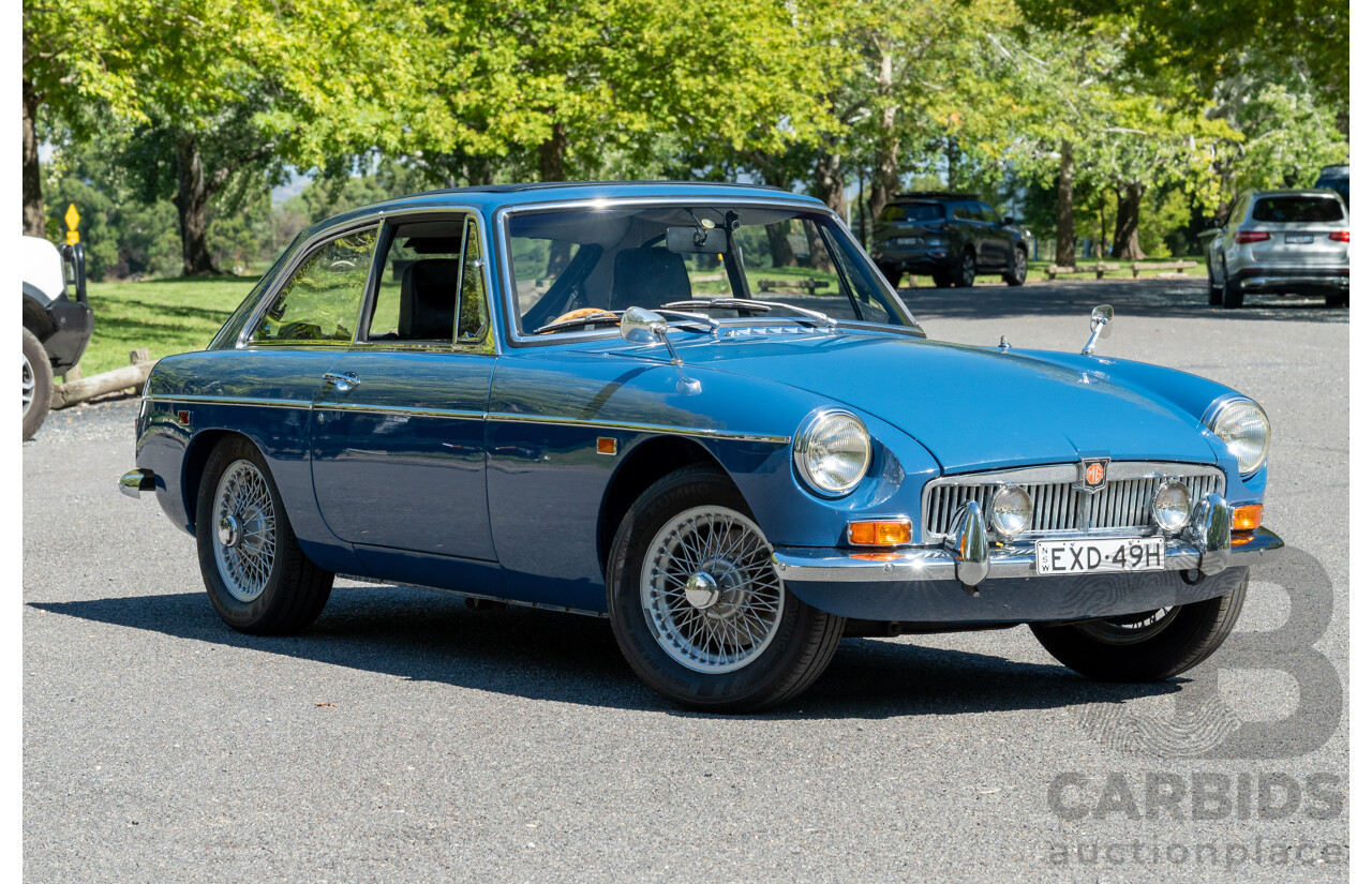 1/1968 M.G. MGB GT 2d Coupe Mineral Blue 1.8L
