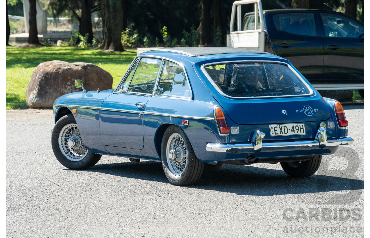 1/1968 M.G. MGB GT 2d Coupe Mineral Blue 1.8L
