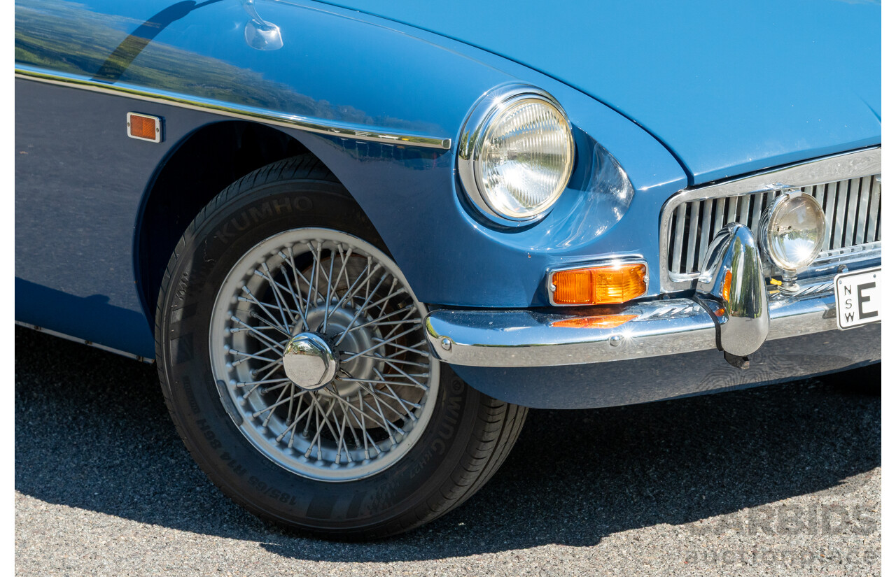 1/1968 M.G. MGB GT 2d Coupe Mineral Blue 1.8L