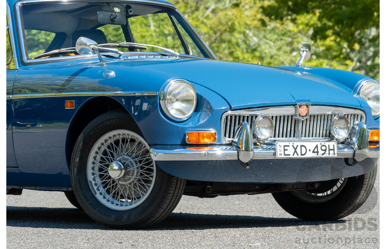 1/1968 M.G. MGB GT 2d Coupe Mineral Blue 1.8L