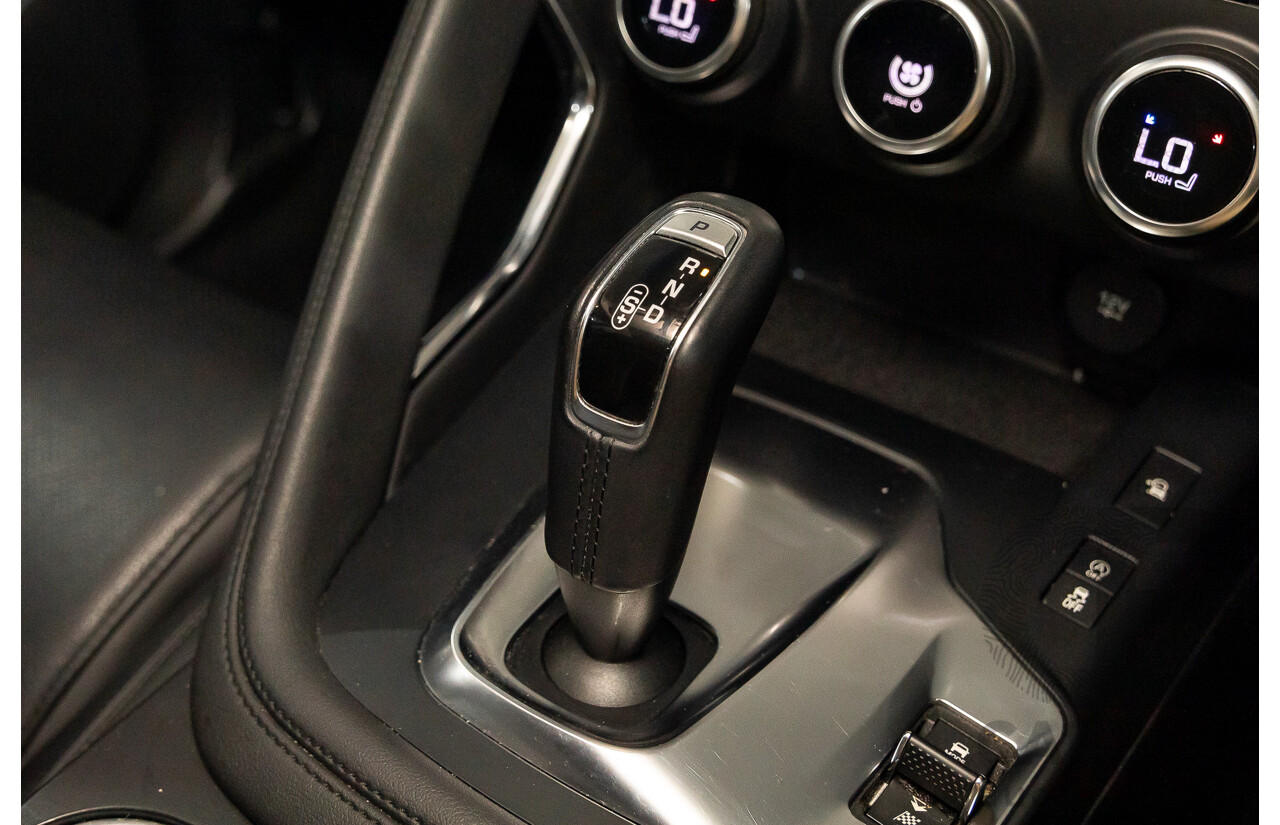 04/2019 Jaguar E-Pace D180 SE (AWD 132kW) X540 MY19 4d Wagon Italian Racing Red Metallic Turbo Diesel 2.0L