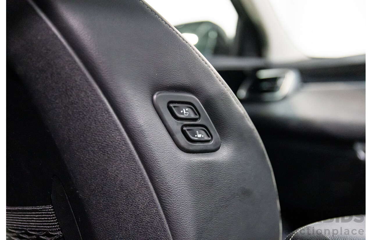 03/2018 Kia Sorento GT-Line (4x4) UM MY18 4d Wagon Aurora Black Pearl Turbo Diesel 2.2L