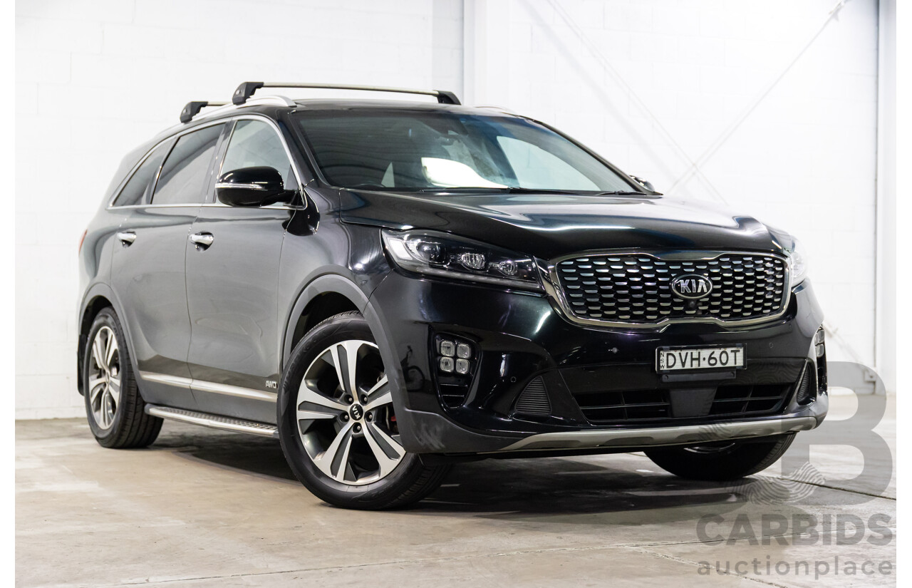 03/2018 Kia Sorento GT-Line (4x4) UM MY18 4d Wagon Aurora Black Pearl Turbo Diesel 2.2L