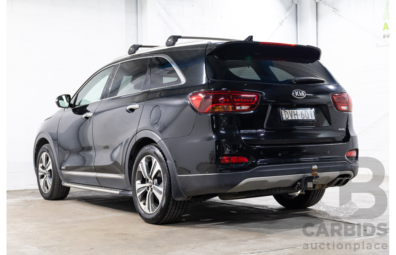 03/2018 Kia Sorento GT-Line (4x4) UM MY18 4d Wagon Aurora Black Pearl Turbo Diesel 2.2L