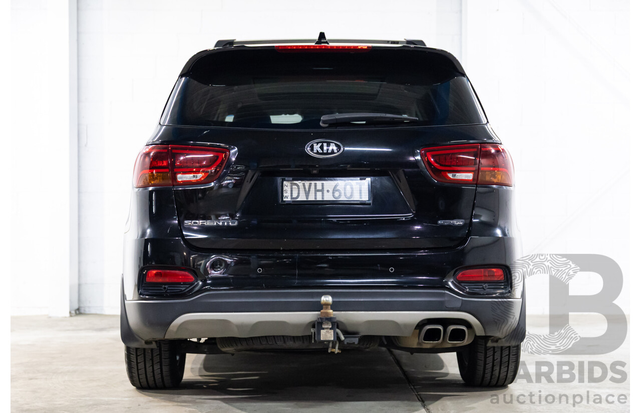 03/2018 Kia Sorento GT-Line (4x4) UM MY18 4d Wagon Aurora Black Pearl Turbo Diesel 2.2L