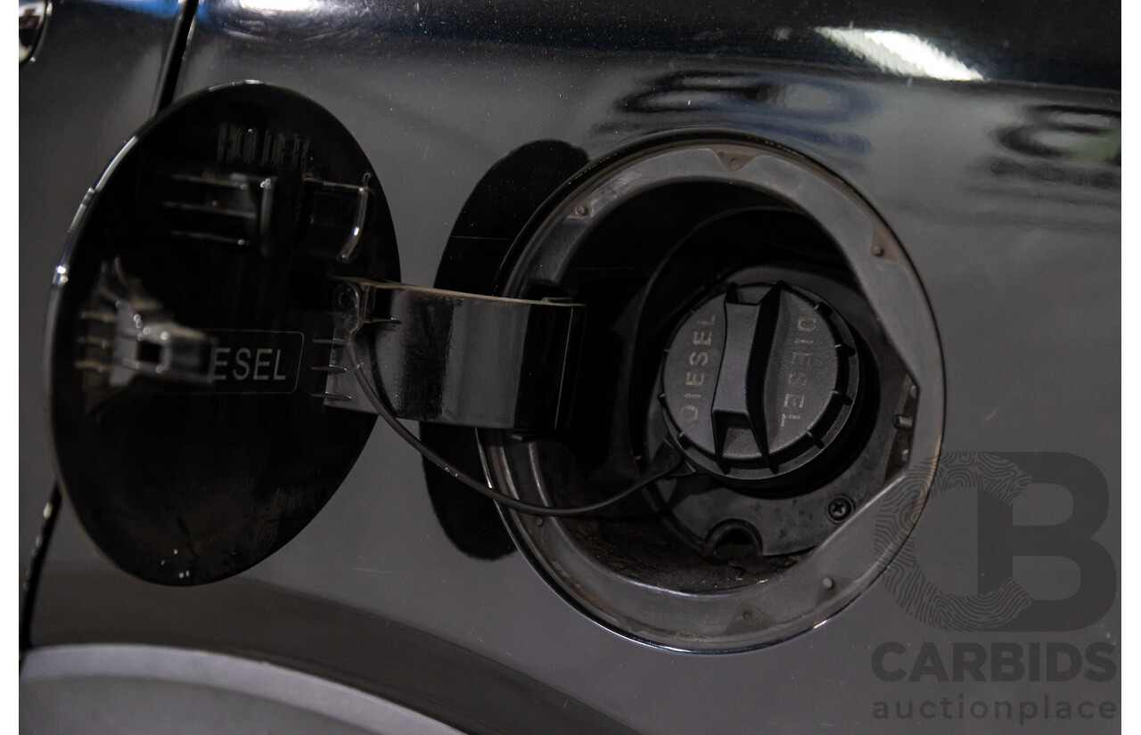 03/2018 Kia Sorento GT-Line (4x4) UM MY18 4d Wagon Aurora Black Pearl Turbo Diesel 2.2L