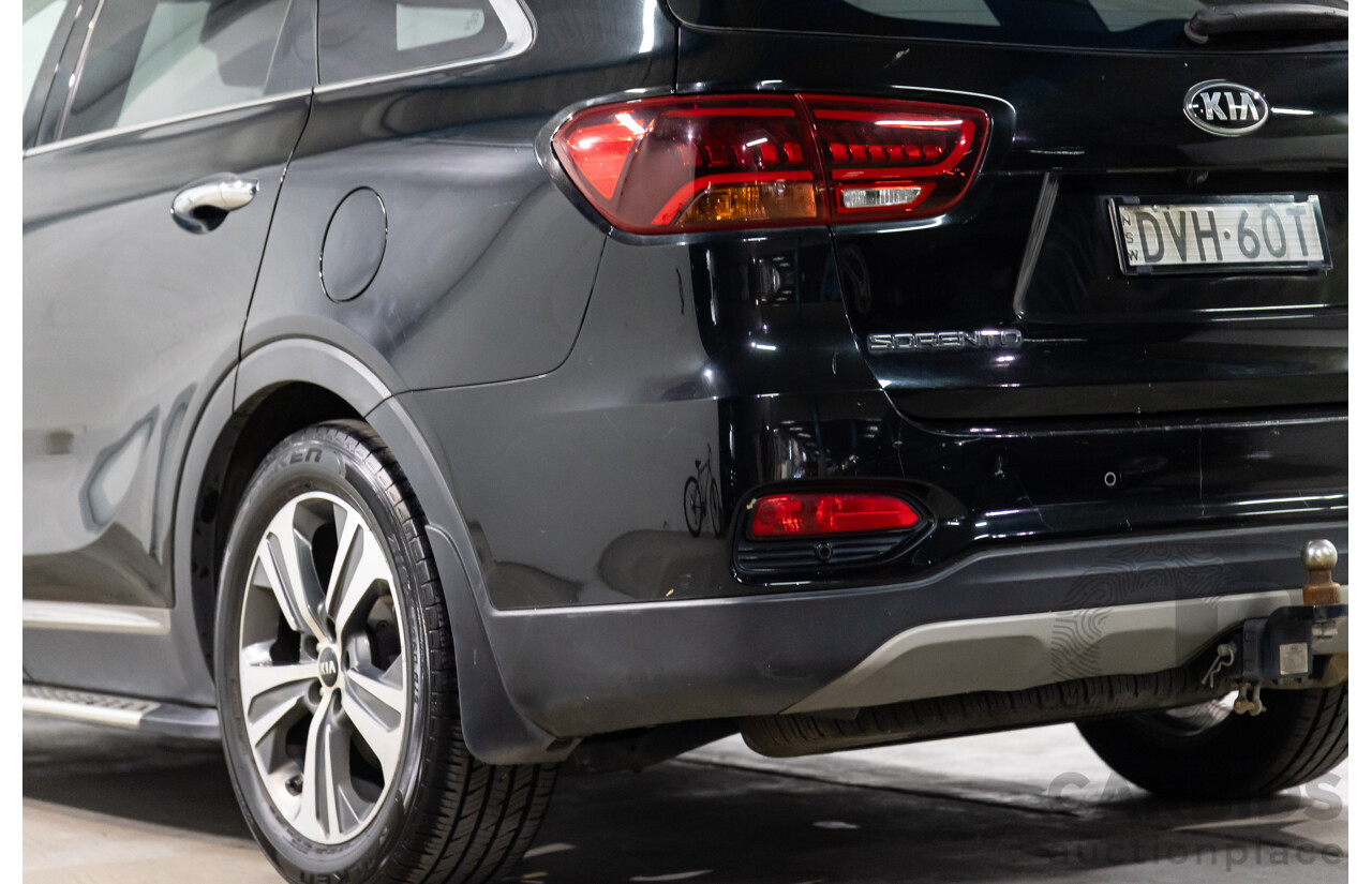 03/2018 Kia Sorento GT-Line (4x4) UM MY18 4d Wagon Aurora Black Pearl Turbo Diesel 2.2L