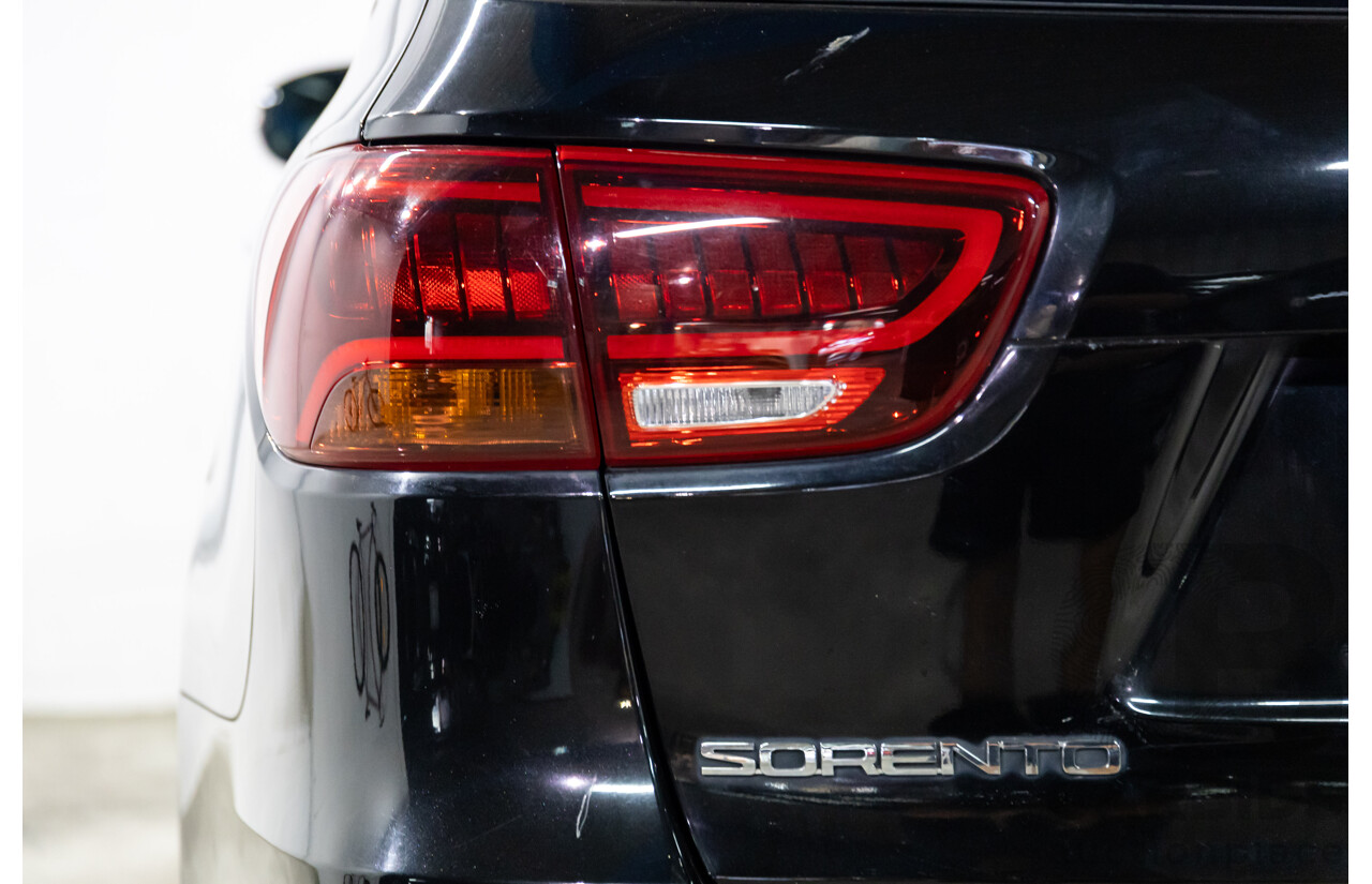 03/2018 Kia Sorento GT-Line (4x4) UM MY18 4d Wagon Aurora Black Pearl Turbo Diesel 2.2L