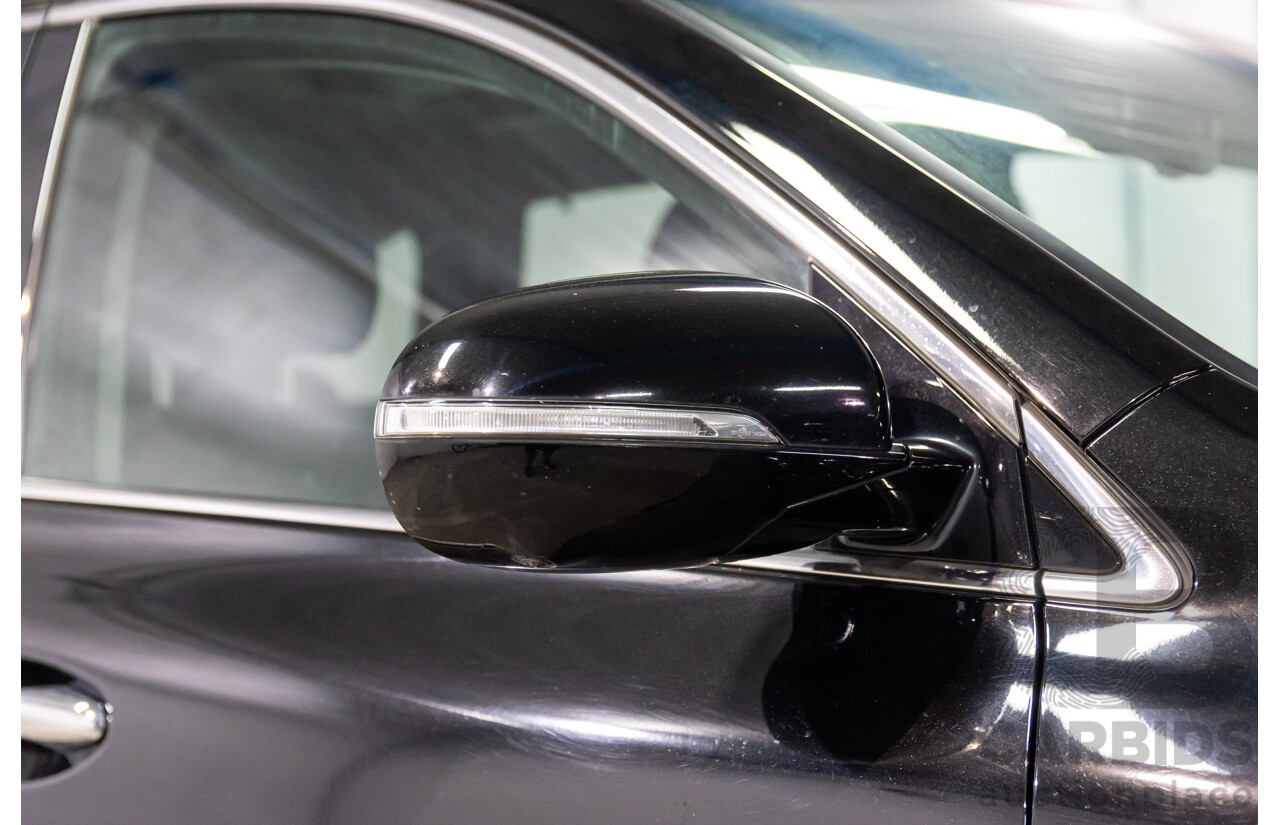 03/2018 Kia Sorento GT-Line (4x4) UM MY18 4d Wagon Aurora Black Pearl Turbo Diesel 2.2L