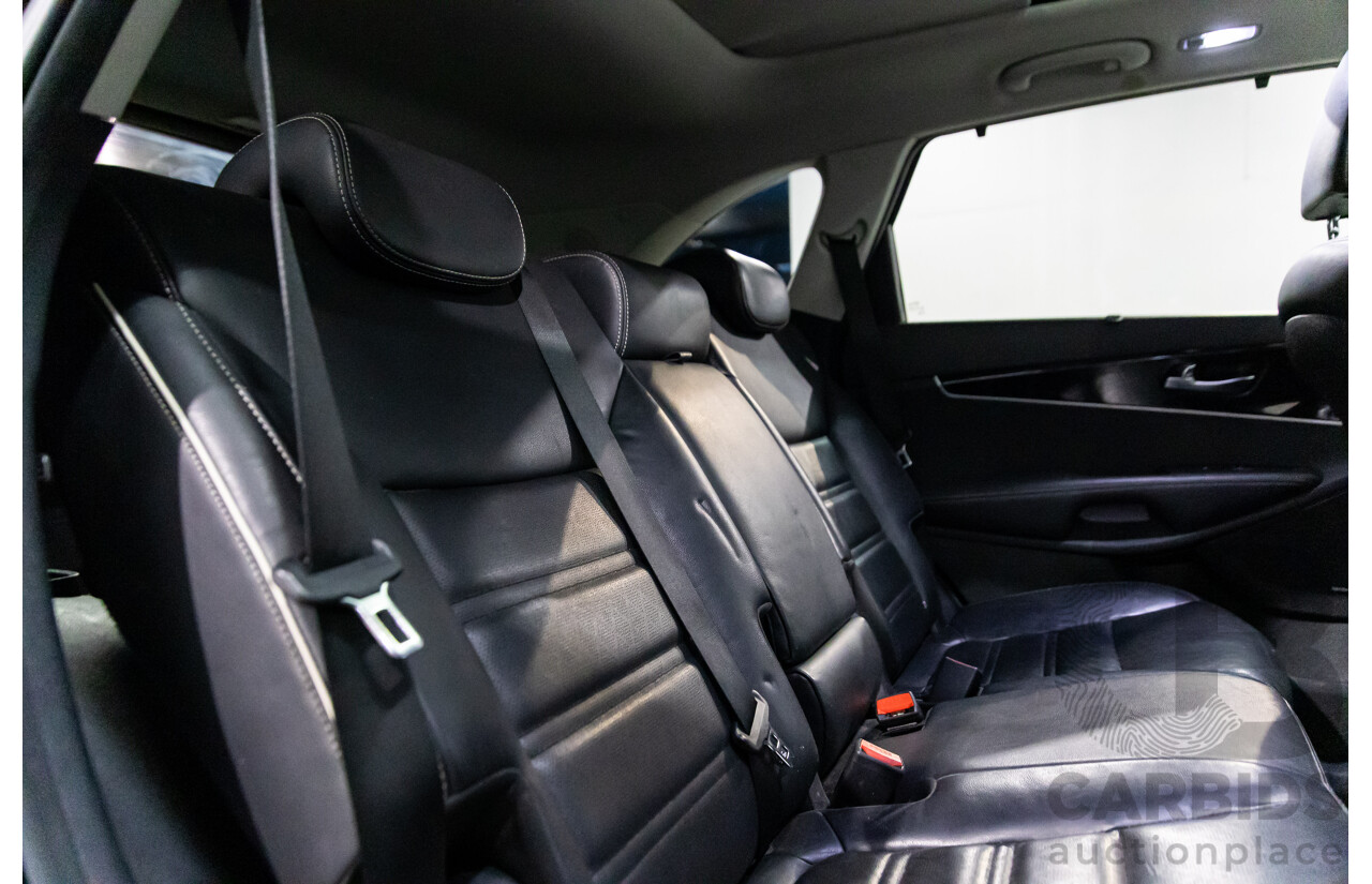 03/2018 Kia Sorento GT-Line (4x4) UM MY18 4d Wagon Aurora Black Pearl Turbo Diesel 2.2L