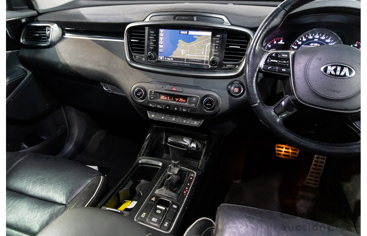 03/2018 Kia Sorento GT-Line (4x4) UM MY18 4d Wagon Aurora Black Pearl Turbo Diesel 2.2L