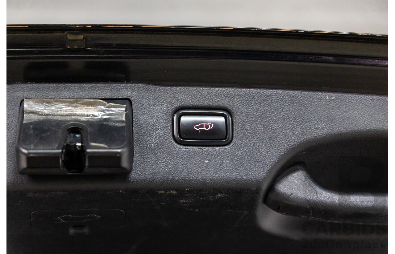 03/2018 Kia Sorento GT-Line (4x4) UM MY18 4d Wagon Aurora Black Pearl Turbo Diesel 2.2L