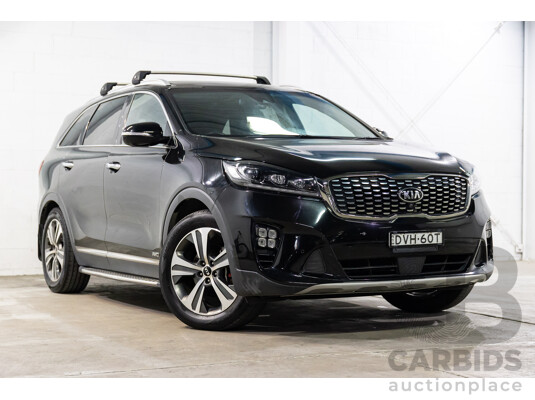 03/2018 Kia Sorento GT-Line (4x4) UM MY18 4d Wagon Aurora Black Pearl Turbo Diesel 2.2L