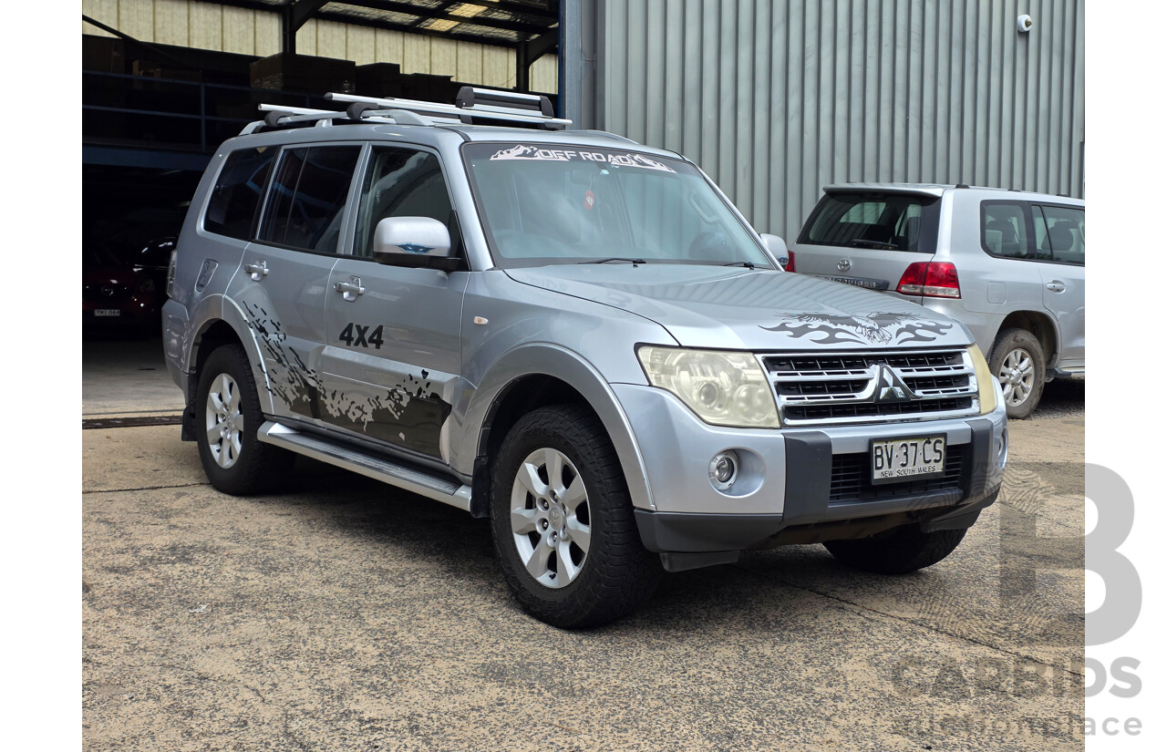 6/2009 Mitsubishi Pajero GLS LWB (4x4) NT 4d Wagon Silver Turbo Diesel 3.2L - 7 Seats