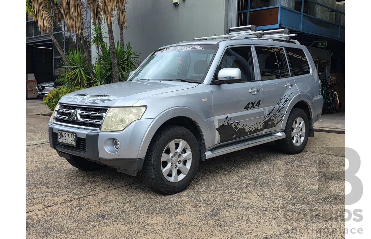 6/2009 Mitsubishi Pajero GLS LWB (4x4) NT 4d Wagon Silver Turbo Diesel 3.2L - 7 Seats