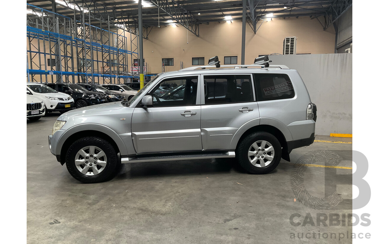 6/2009 Mitsubishi Pajero GLS LWB (4x4) NT 4d Wagon Silver Turbo Diesel 3.2L - 7 Seater