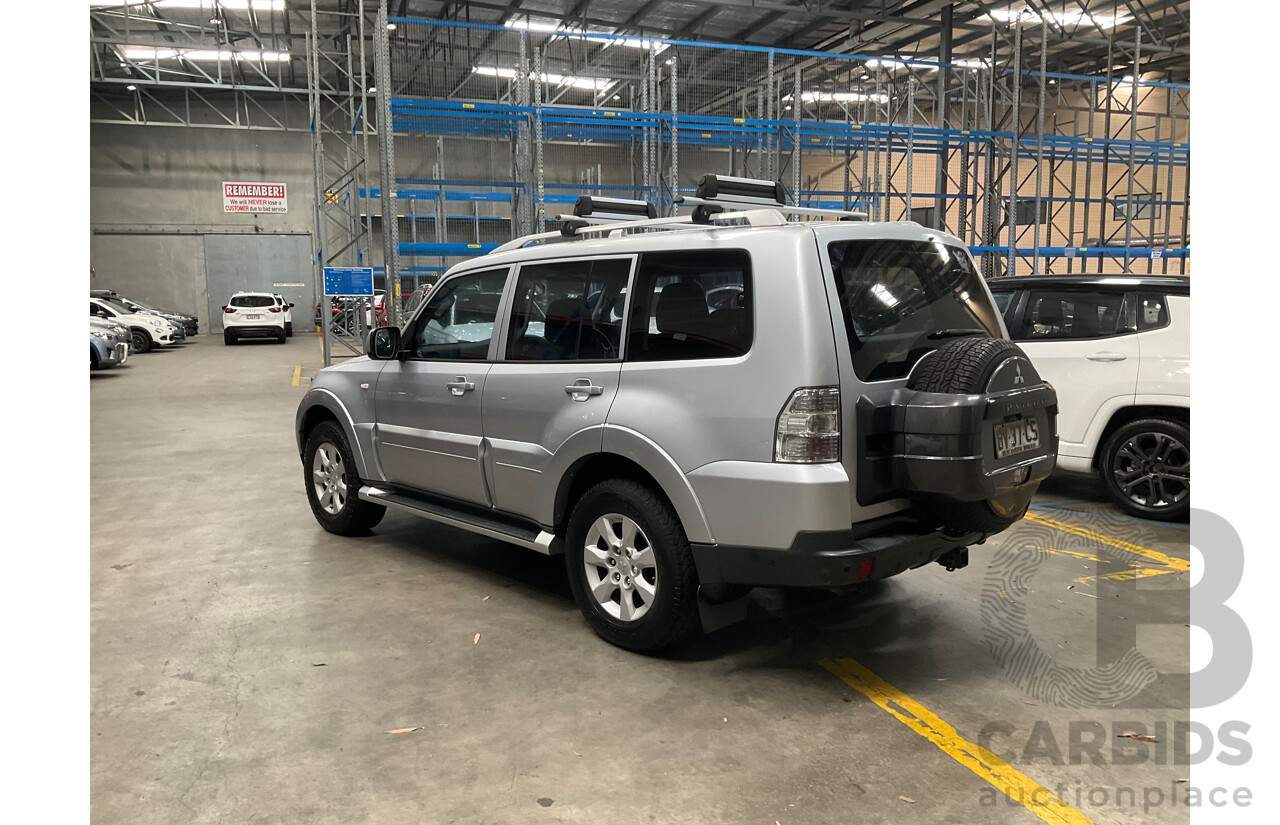 6/2009 Mitsubishi Pajero GLS LWB (4x4) NT 4d Wagon Silver Turbo Diesel 3.2L - 7 Seater