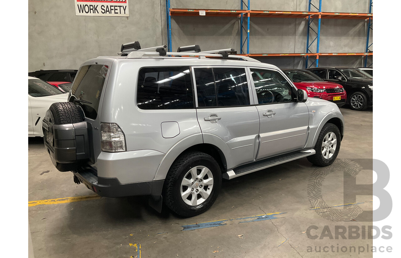6/2009 Mitsubishi Pajero GLS LWB (4x4) NT 4d Wagon Silver Turbo Diesel 3.2L - 7 Seater