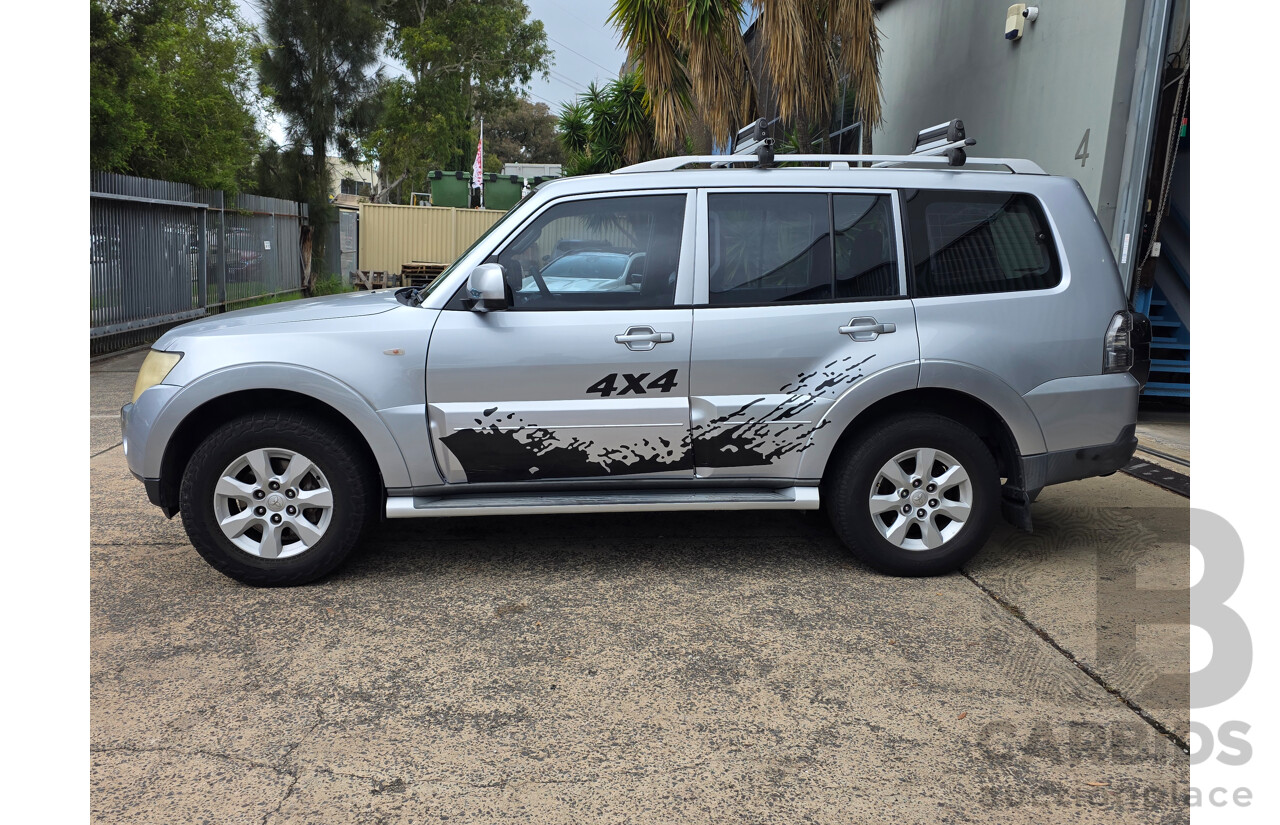6/2009 Mitsubishi Pajero GLS LWB (4x4) NT 4d Wagon Silver Turbo Diesel 3.2L - 7 Seats