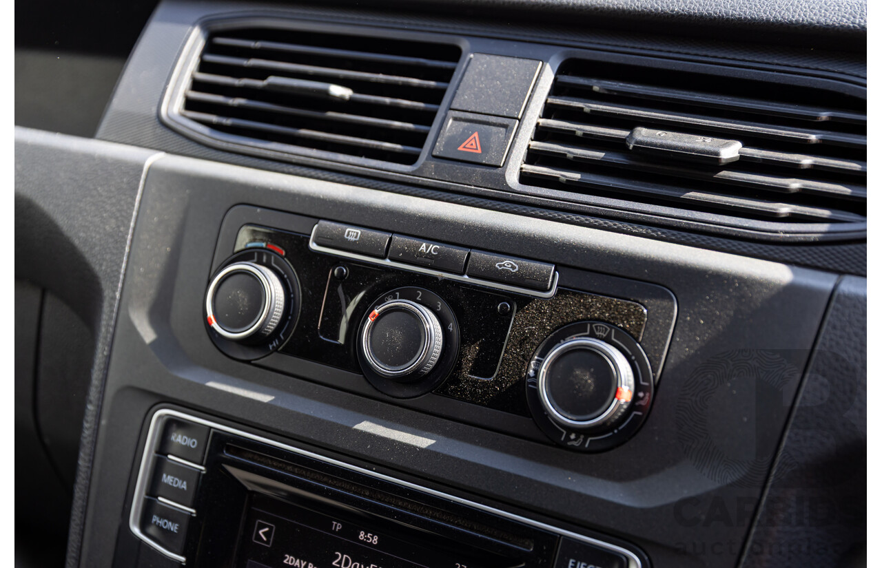 04/2017 Volkswagen Caddy TSI160 Runner (FWD) 2K MY17.5 3d Van Candy White Turbo 1.2L