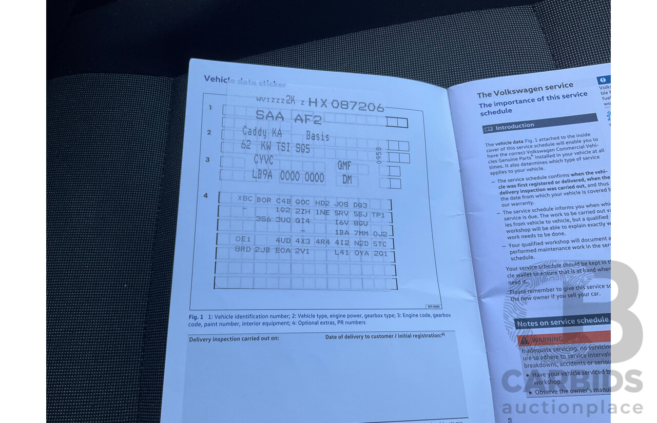 04/2017 Volkswagen Caddy TSI160 Runner (FWD) 2K MY17.5 3d Van Candy White Turbo 1.2L