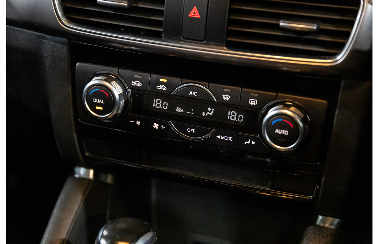 11/2015 Mazda CX-5 Maxx Sport (AWD) MY15 4d Wagon White 2.2L