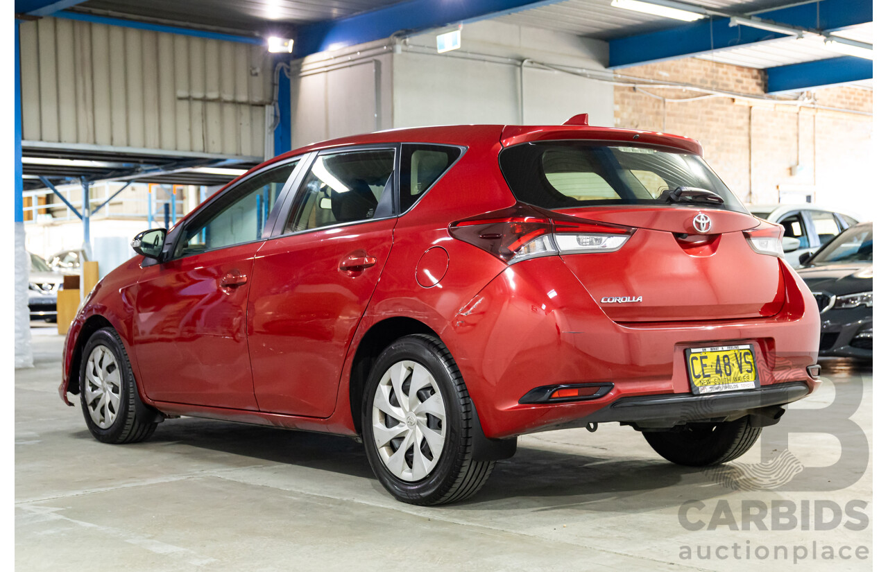 07/2015 Toyota Corolla Ascent (FWD) ZRE182R MY15 5d Hatchback Barcelona Red Metallic 1.8L