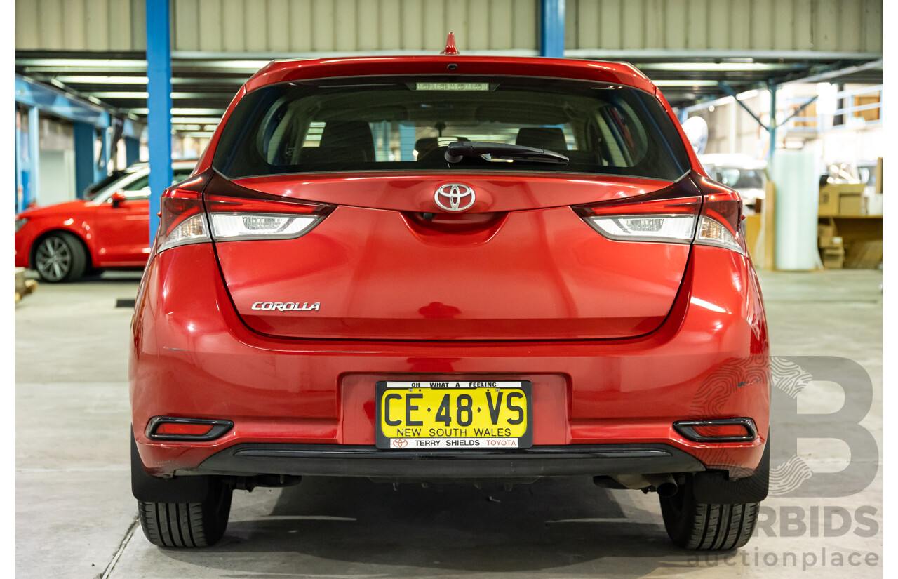 07/2015 Toyota Corolla Ascent (FWD) ZRE182R MY15 5d Hatchback Barcelona Red Metallic 1.8L
