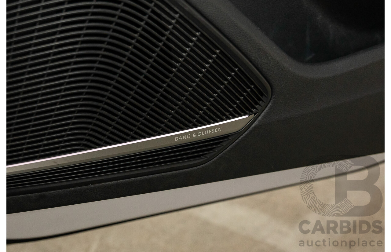 01/2018 Audi A4 2.0 TFSI Quattro S-Line LN (AWD) F4 MY18 (B9) 4d Sedan Ibis White Turbo 2.0L