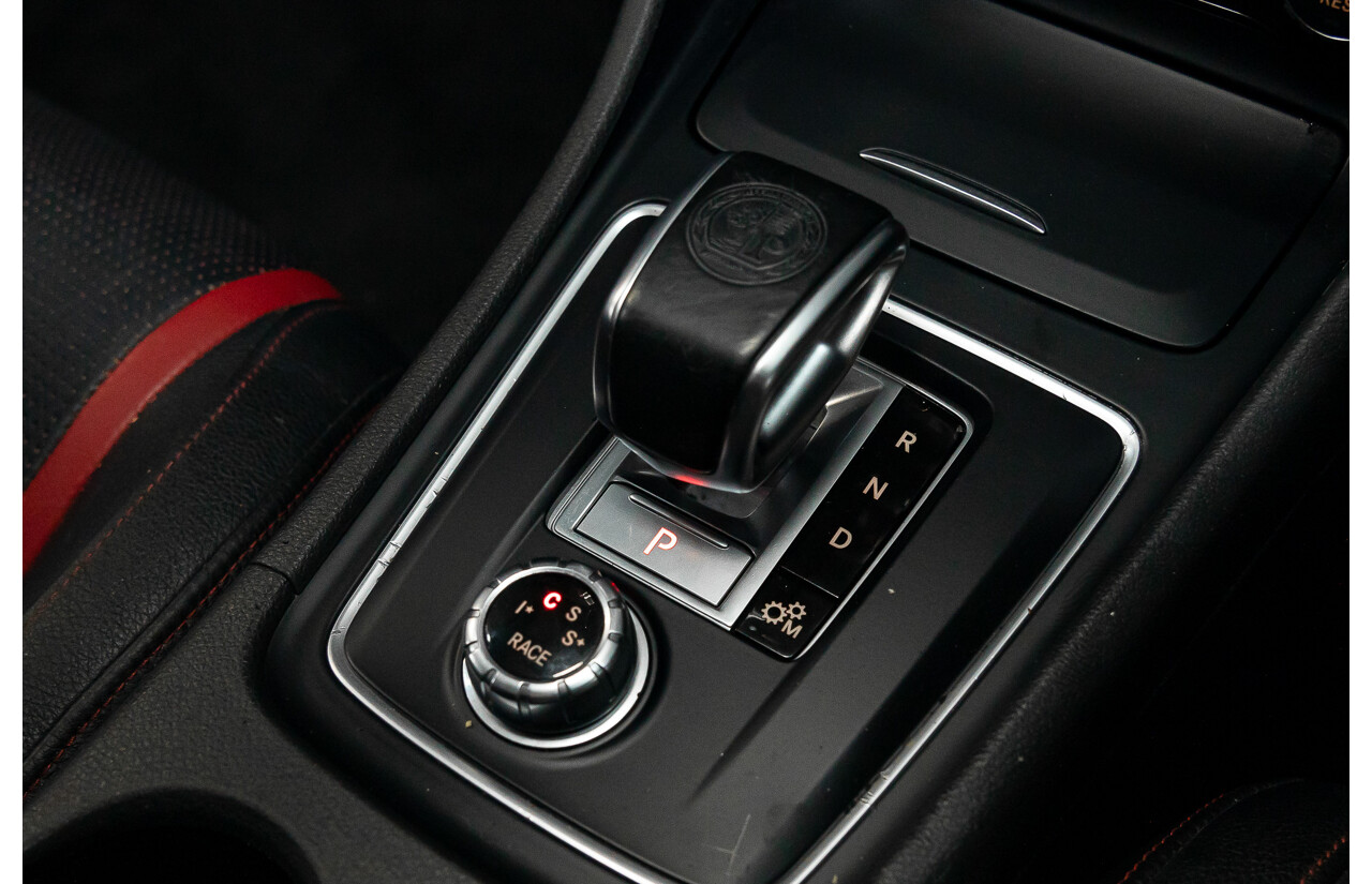 05/2016 Mercedes-Benz GLA 45 AMG 4Matic (AWD) X156 MY16 4d Wagon Cirrus White Turbo 2.0L