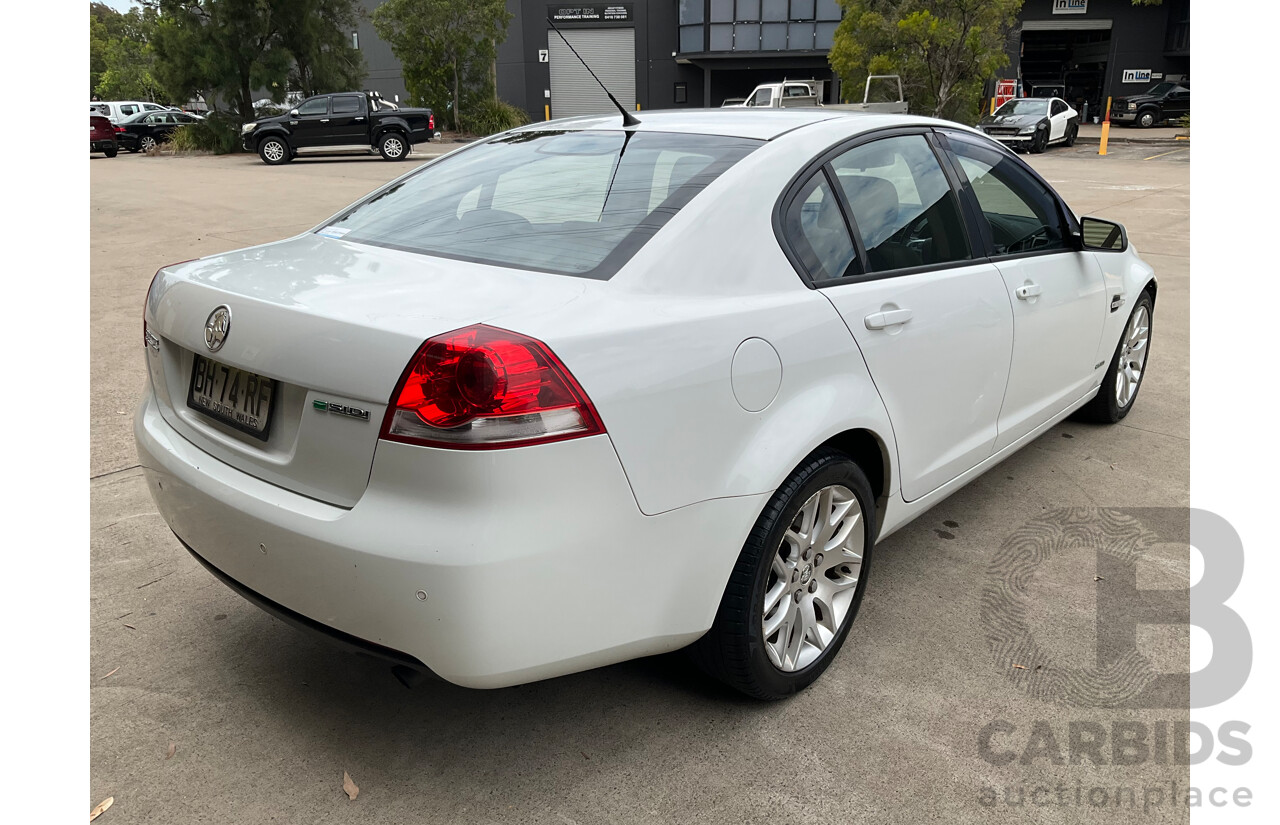 6/2010 Holden Commodore International VE MY10 4d Sedan Heron White V6 3.0L