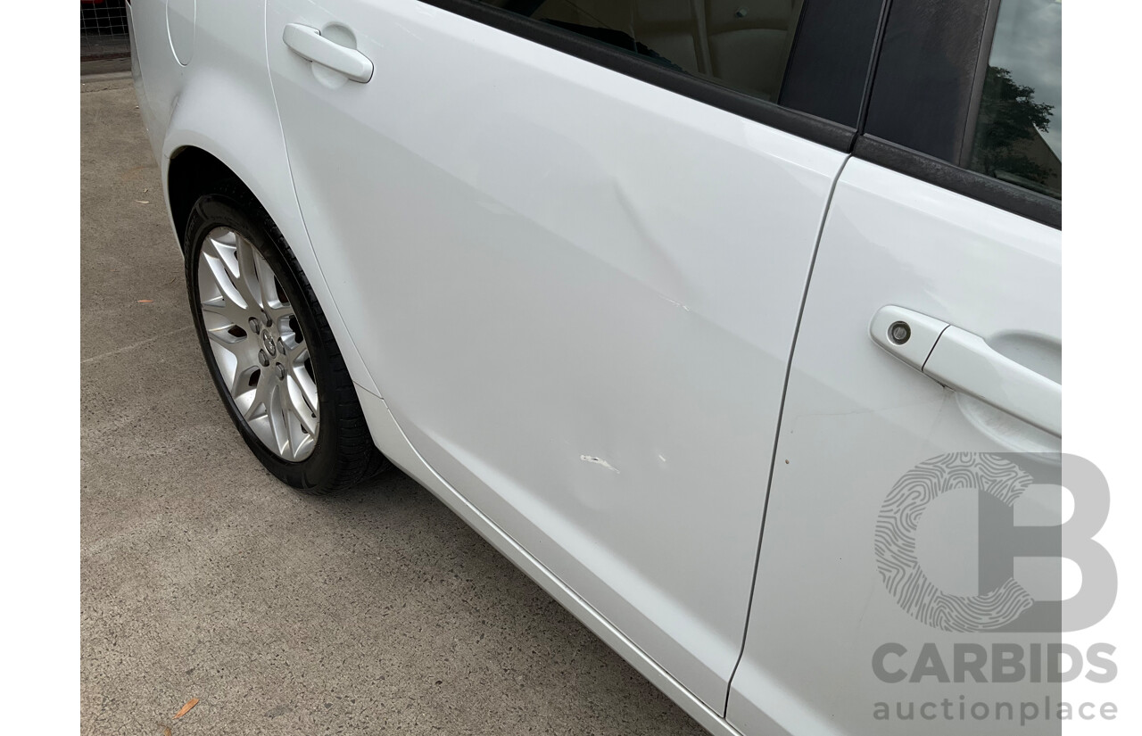 6/2010 Holden Commodore International VE MY10 4d Sedan Heron White V6 3.0L