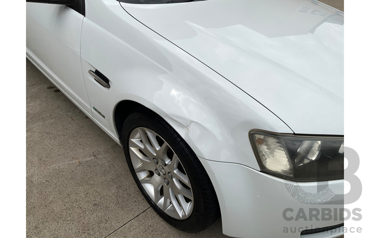 6/2010 Holden Commodore International VE MY10 4d Sedan Heron White V6 3.0L