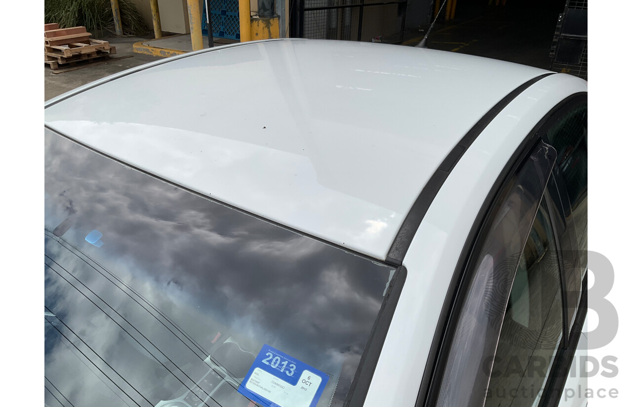 6/2010 Holden Commodore International VE MY10 4d Sedan Heron White V6 3.0L