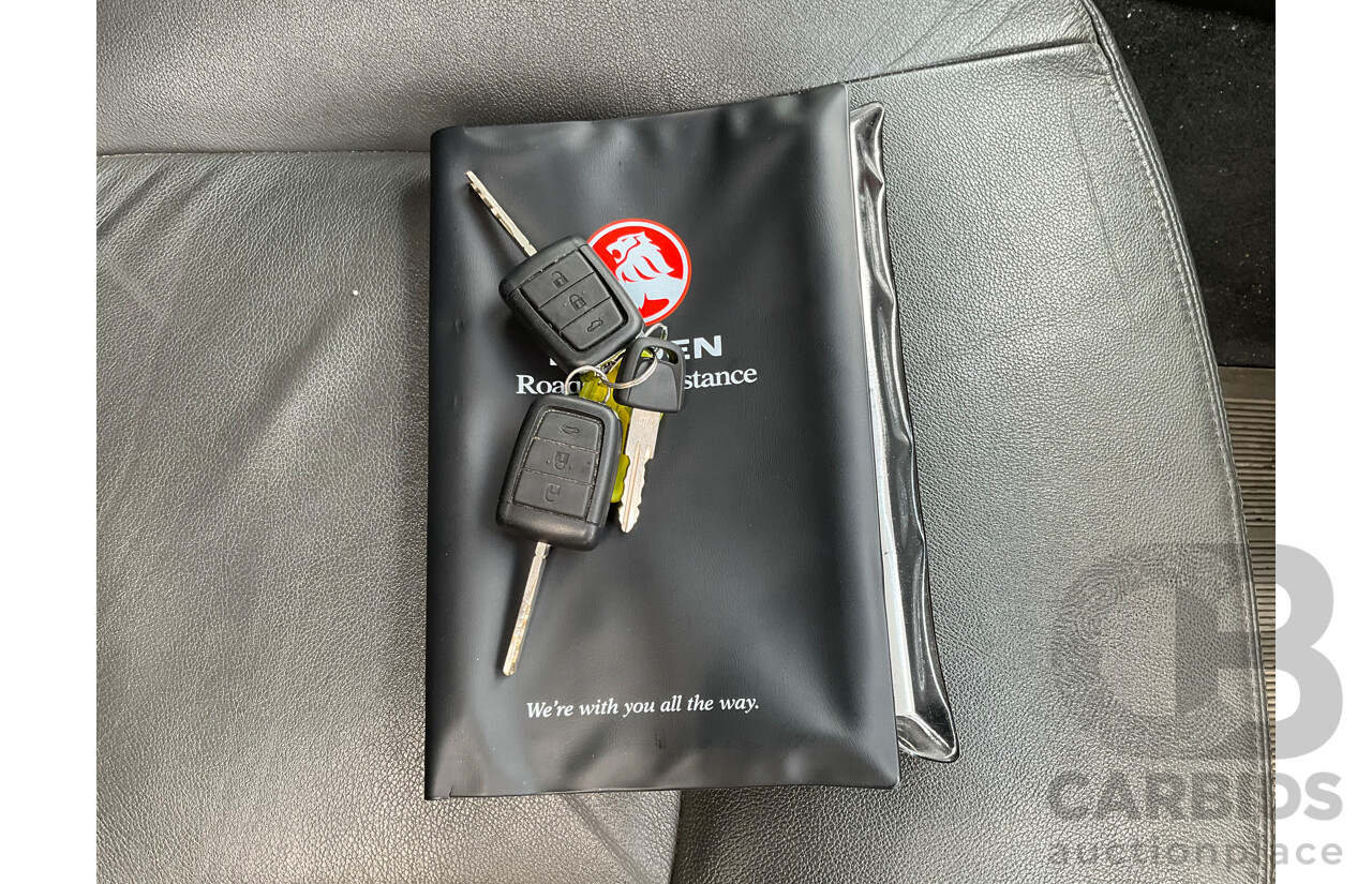 6/2010 Holden Commodore International VE MY10 4d Sedan Heron White V6 3.0L