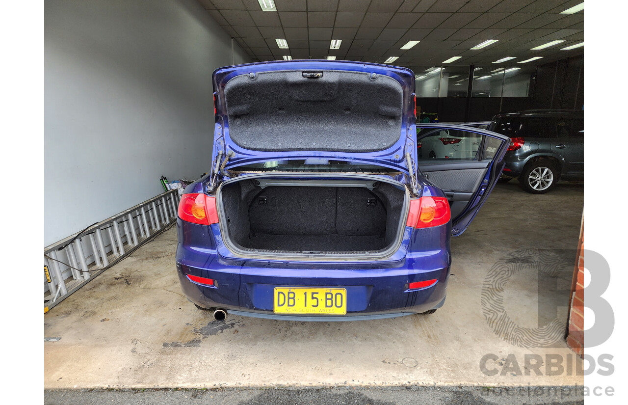 5/2005 Mazda Mazda3 MAXX BK 4d Sedan Blue 2.0L