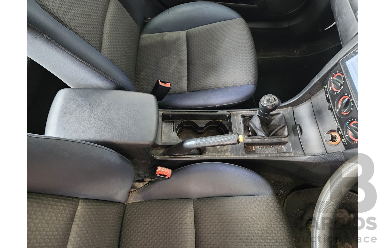 5/2005 Mazda Mazda3 MAXX BK 4d Sedan Blue 2.0L