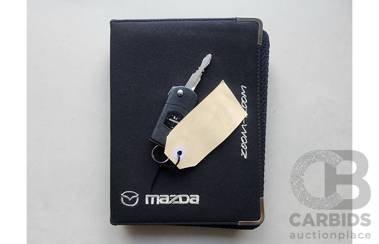 5/2005 Mazda Mazda3 MAXX BK 4d Sedan Blue 2.0L