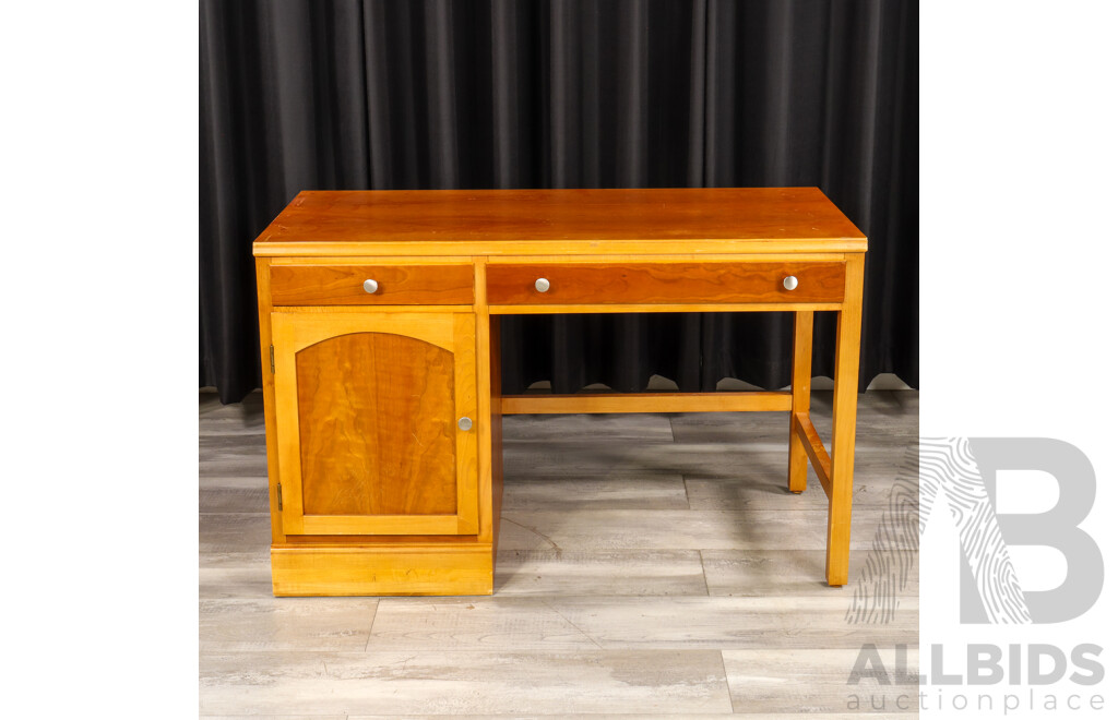 Drexel Single Pedestal Desk
