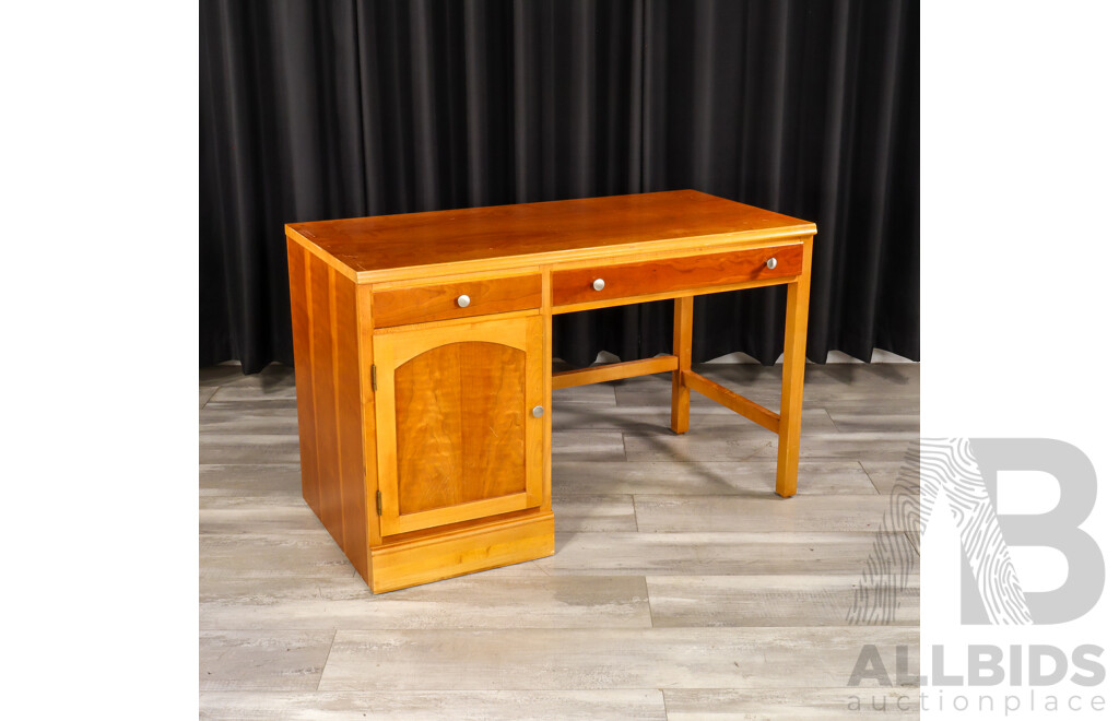 Drexel Single Pedestal Desk