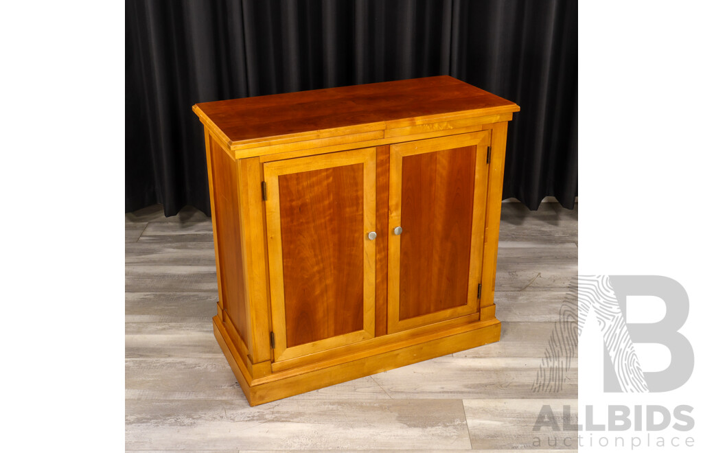 Modern Drexel Heritage Bar Unit