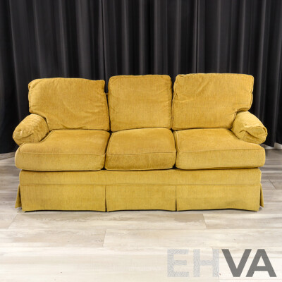 Pair of Drexel Heritage Fabric Two and Three Seater Lounges