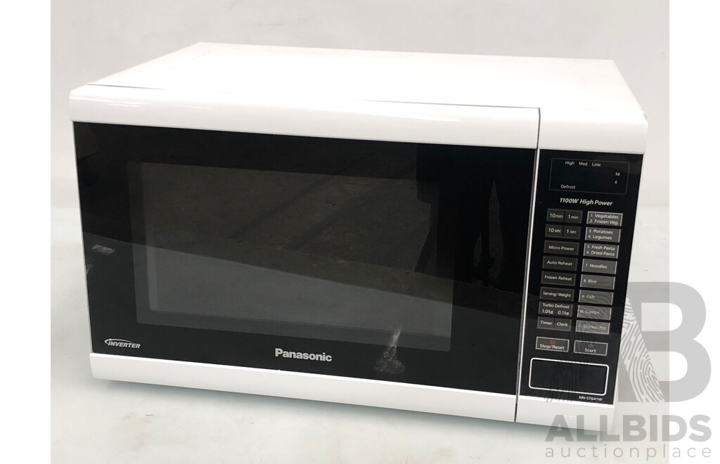 Panasonic 1100 Watt Inverter Microwave Oven