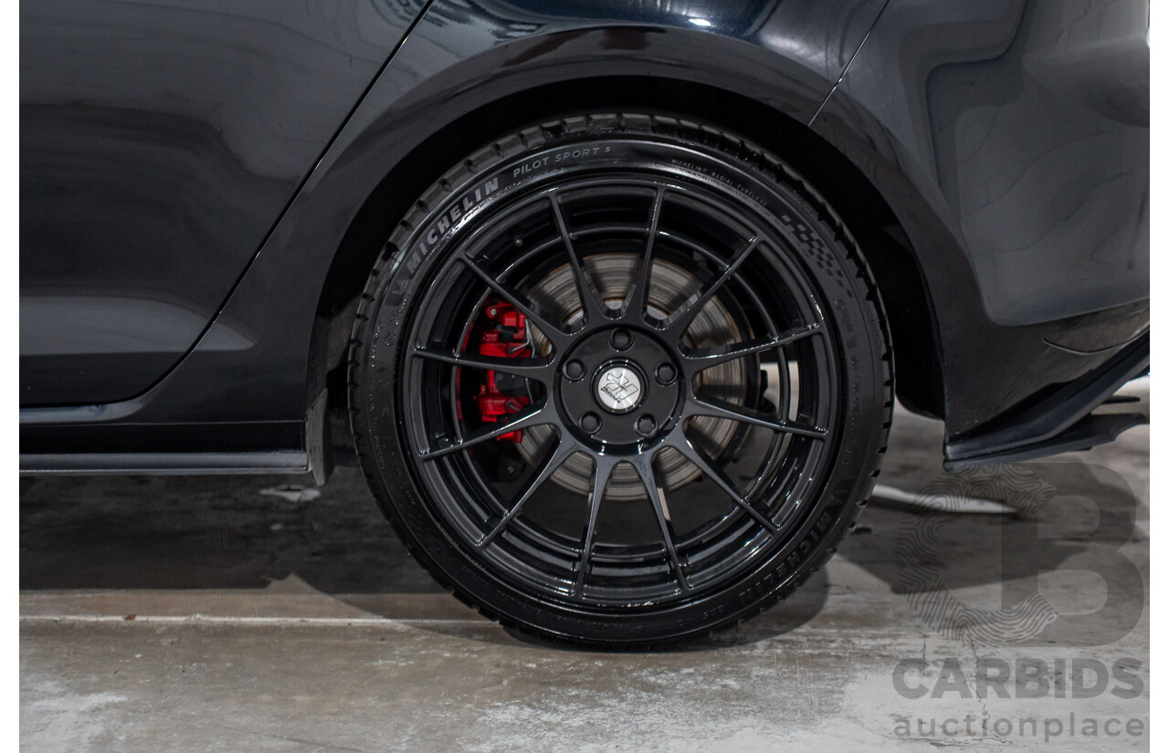 8/2016 Volkswagen Golf GTi AU MY16 5d Hatchback Deep Black Pearl Turbo 2.0L